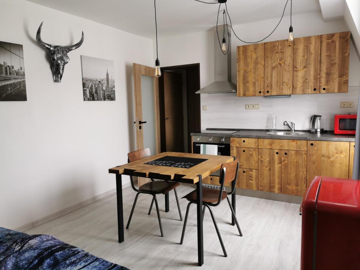 Luxusni Apartmany Sobeslav Екстер'єр фото